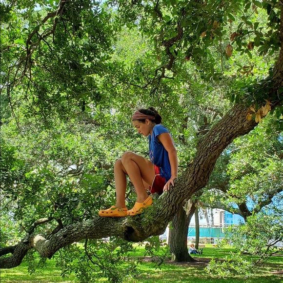 Meet your Posher, Marjorie - Picture 3 of 3